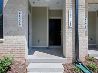 44579 Strabane Ter, Ashburn, VA 20147