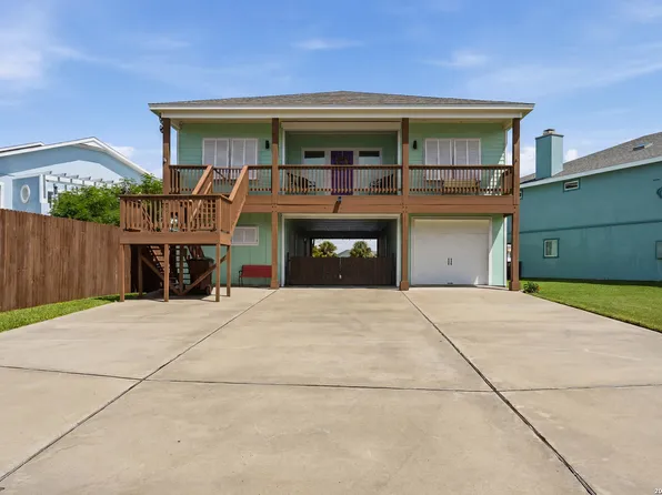 304 Bayview Dr, City By The Sea, TX 78336