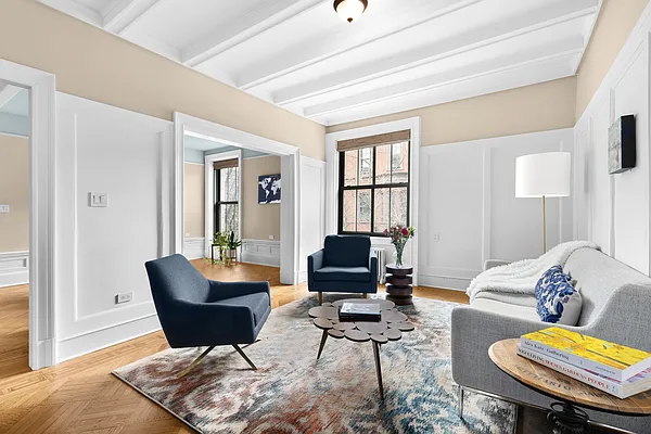 Sold by Compass | media 1