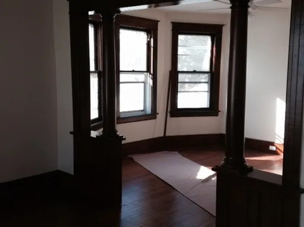 37 May St, Poughkeepsie, NY 12603