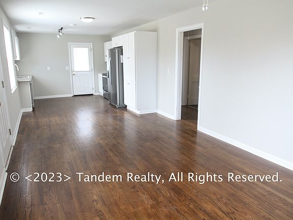 2514 Crossfield (4)_04042023