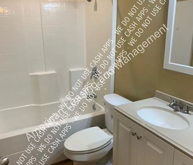 800 Treadwell Ave — Photo 14
