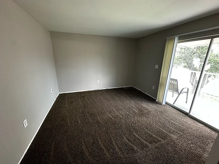1830 Maravilla Ave #314 — Photo 3
