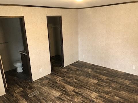 1st image of 828 Cari Dr