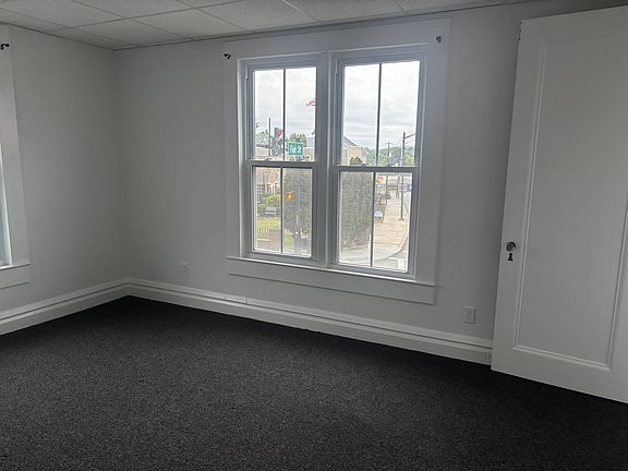 4th image of 53 Gleneida Ave #2N