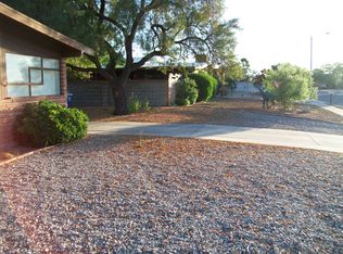 7026 E Elbow Bay Dr, Tucson, AZ 85710