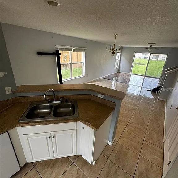 6913 Marble Fawn Pl — Photo 13