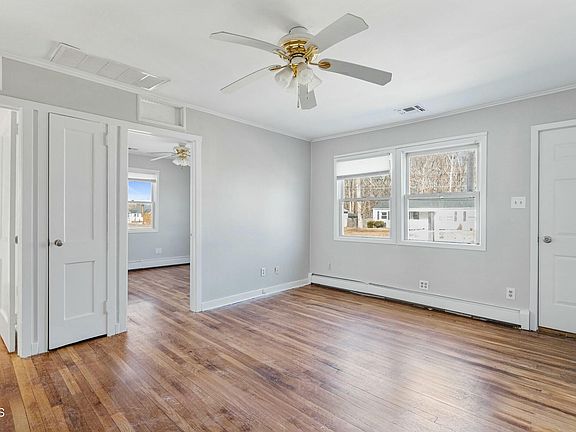 3rd image of 41 Story St