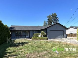 918 16th St SW, Puyallup, WA 98371