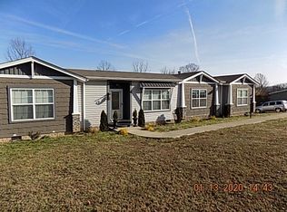288 Beech Springs Dr, Flemingsburg, KY 41041