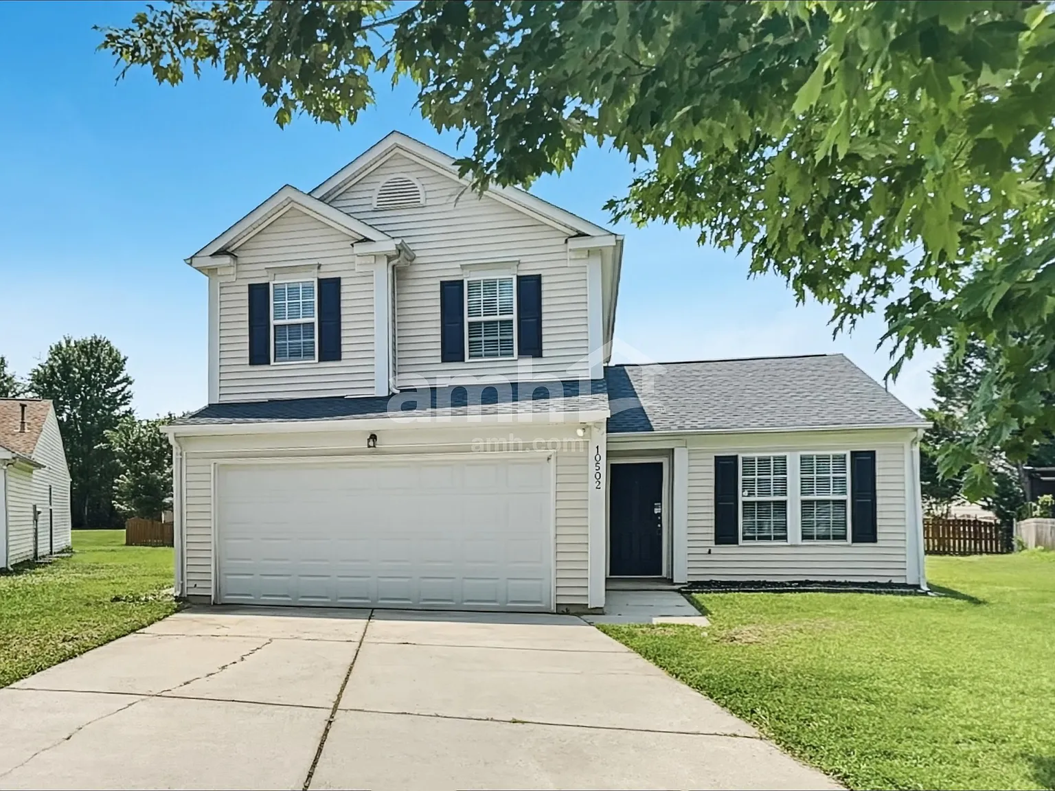 3 bed, 2.5 bath, 1540 sqft, $2,040 — Photo 1