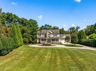 12519 Falls Rd, Cockeysville, MD 21030