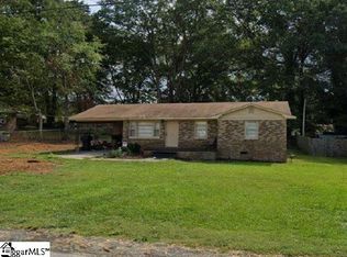 413 Barclay Ave, Gaffney, SC 29340