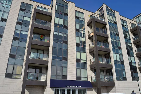 Sold by Fillmore | media 1
