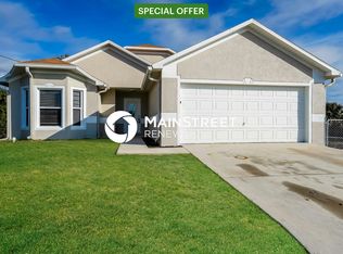 2800 65th St W, Lehigh Acres, FL 33971