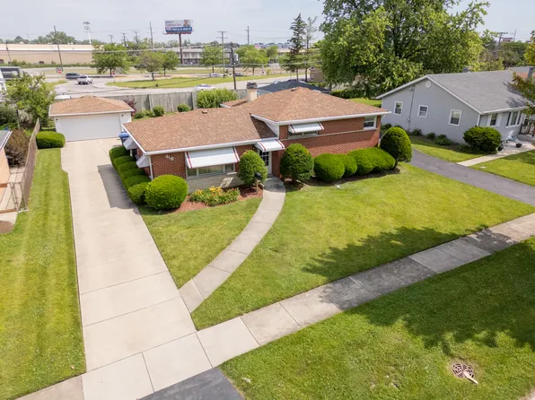 416 Morse Dr, Northlake, IL 60164