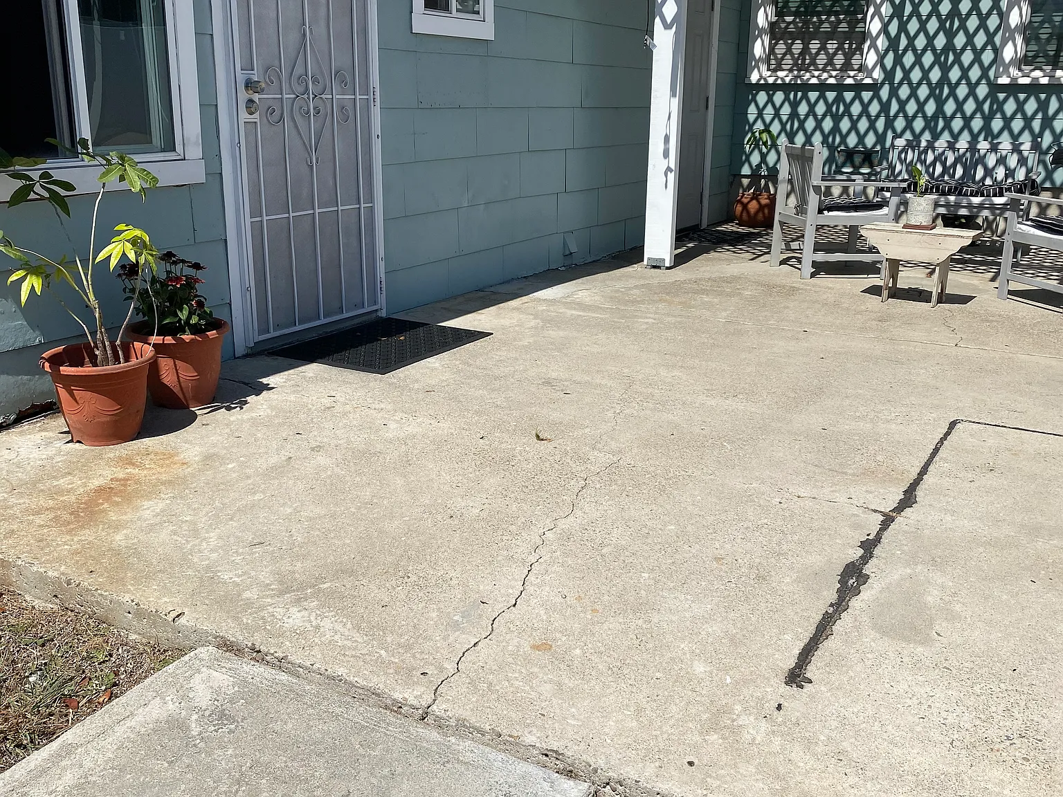University Ave, La Mesa — Photo 4