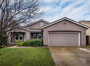 5616 Ridgepoint Dr, Antelope, CA 95843