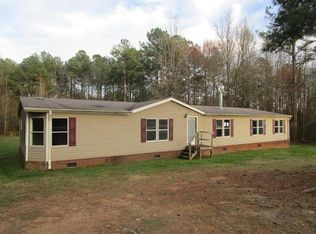 328 Drake Cir, Iva, SC 29655