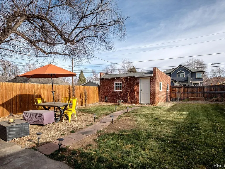 1764 S Ogden St — Photo 17
