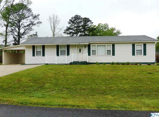 130 Coffman Cir, Athens, AL 35611