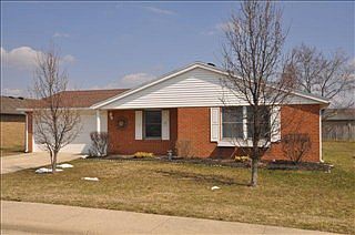 1st image of 105 Windermere Dr