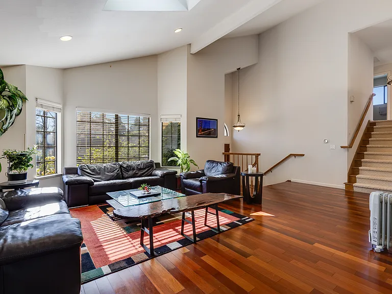 651 Fontes Dr — Photo 7