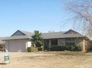 8408 Woodfield Ave, Oklahoma City, OK 73149
