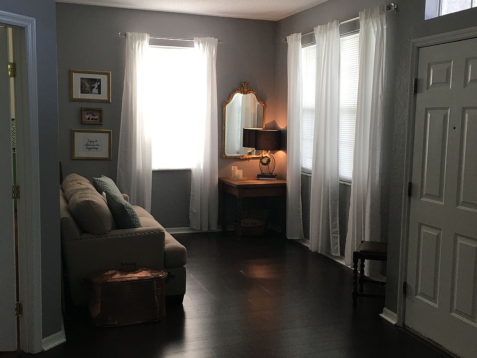 Formal living room