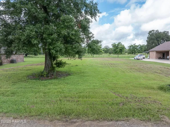 Oak Hill Rd, New Iberia, LA 70563