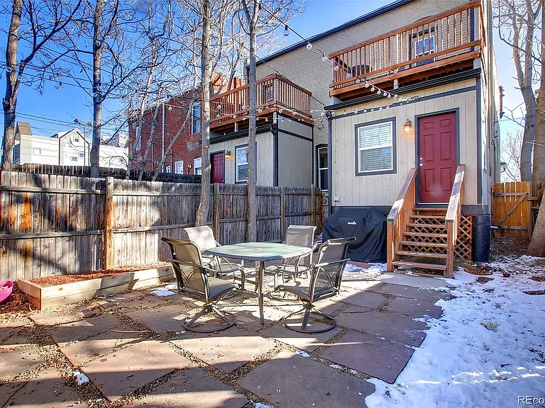 1623 N Williams St — Photo 25
