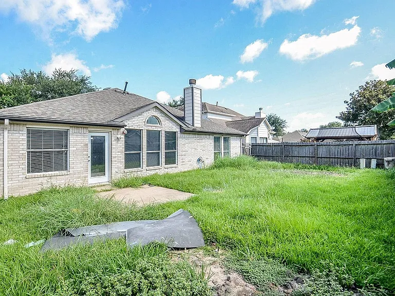16307 Scotch Hollow Ln — Photo 20