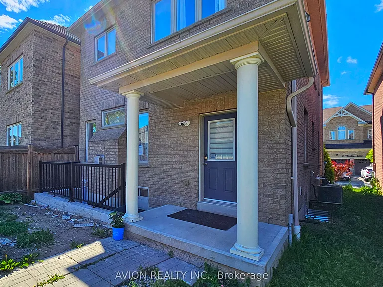 6 Plantain Ln #BASEMENT — Photo 18