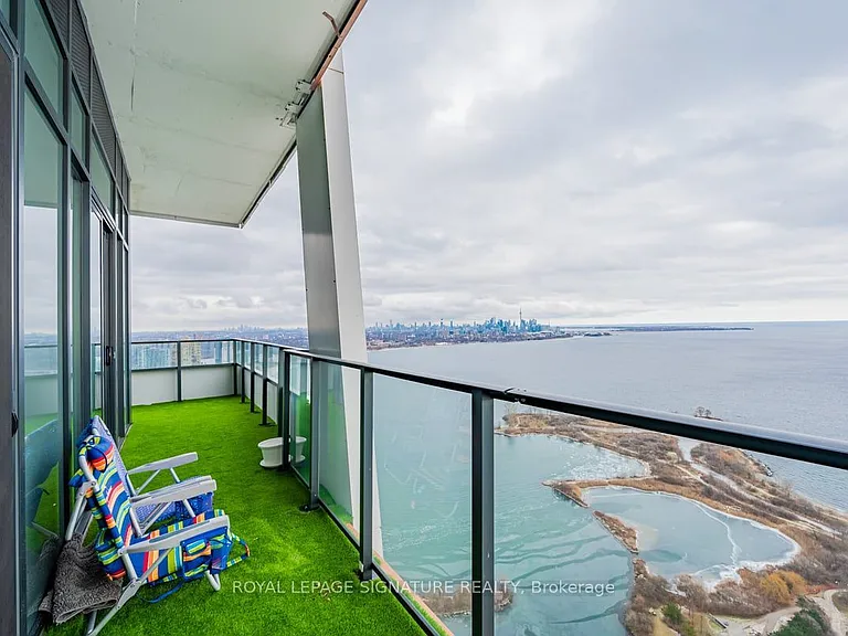 20 Shore Breeze Dr #LPH05B — Photo 25