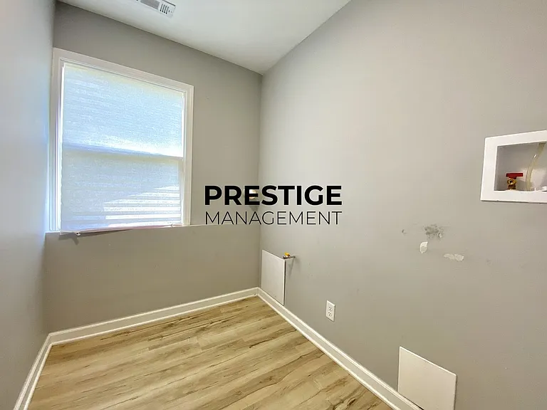 4061 W 20th Pl — Photo 10