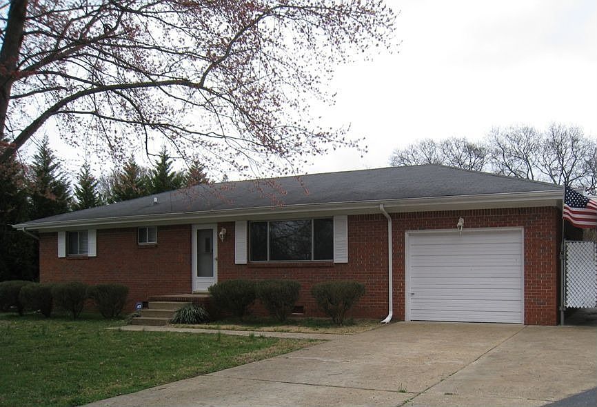 1st image of 2148 Crescent Club Dr