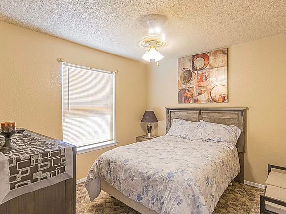 5th image of 11692 Privada Ct