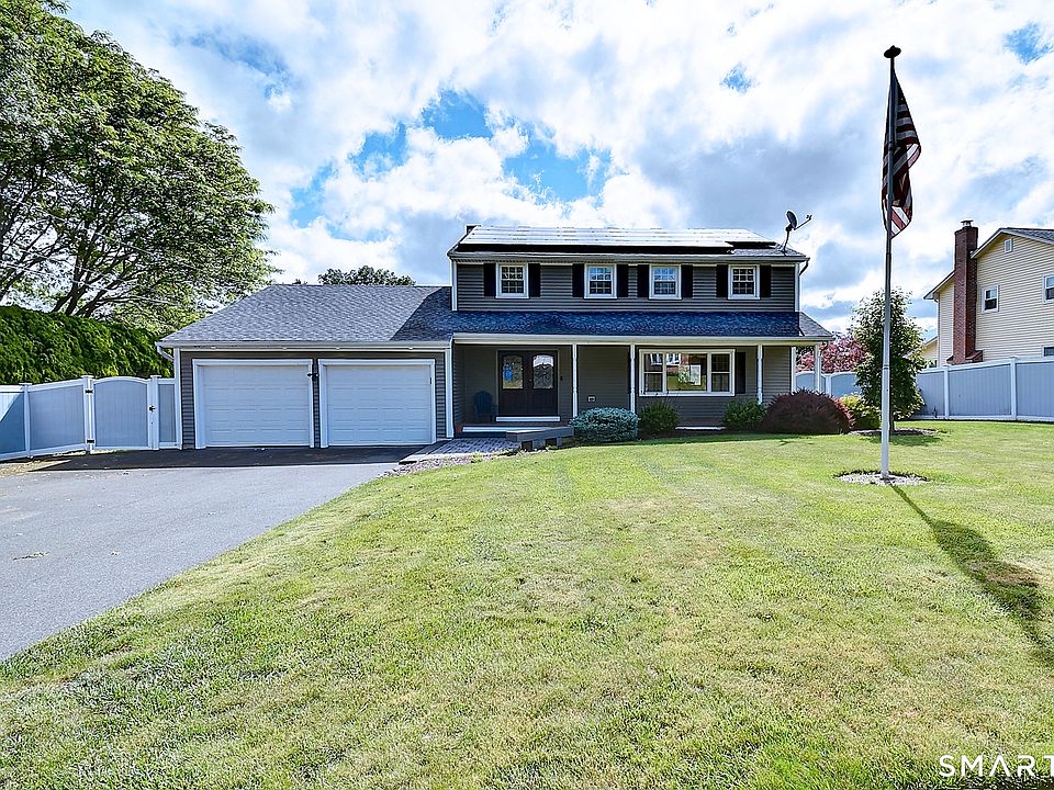 1st image of 410 Westwood Hill