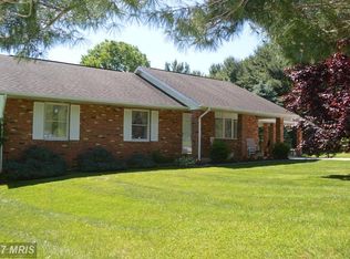 1889 Lakeland Dr, Finksburg, MD 21048