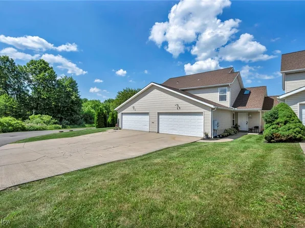 4052 Pine Dr, Rootstown, OH 44272