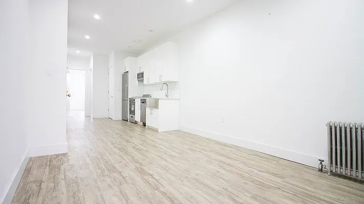 Rented by Nooklyn NYC LLC | media 9