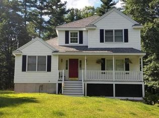 134 Norris Rd, Tyngsboro, MA 01879