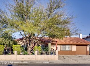 3948 Topawa Dr, Las Vegas, NV 89103
