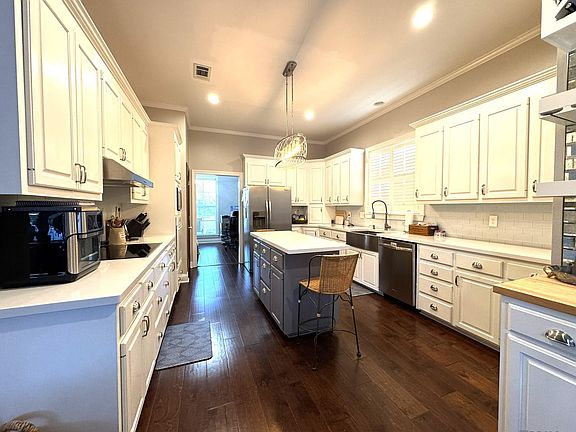 4th image of 12077 Indigo Dr