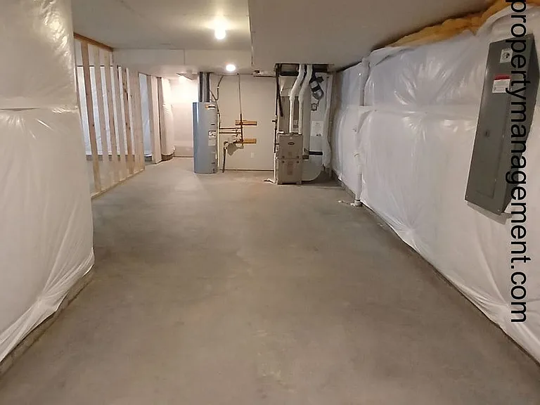 2404 SW Plaza Pkwy — Photo 18
