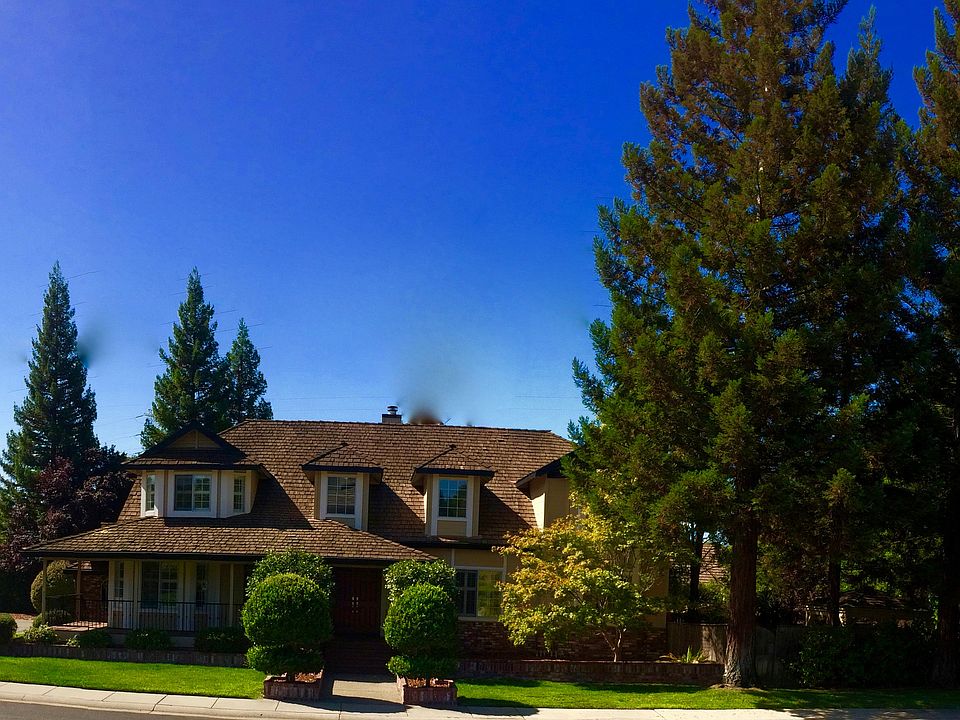 1st image of 9700 Swan Lake Dr
