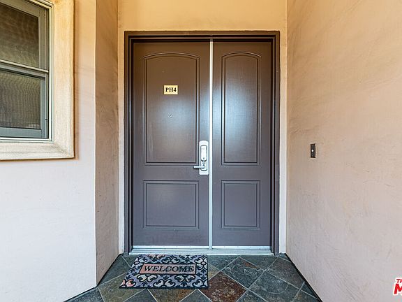 3rd image of 5057 Maplewood Ave #Penthouse 4