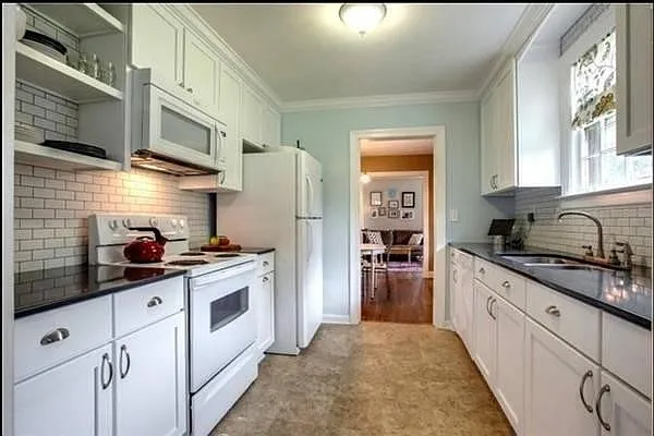 1506 Wendell Ave — Photo 3