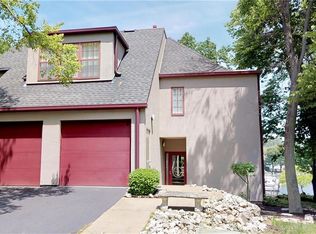 4333 Marin Woods UNIT E, Port Clinton, OH 43452