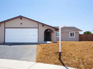 1059 Naomi Dr, Vista, CA 92083